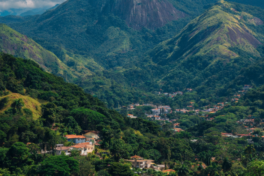 Petrópolis na serra com planos de saúde.