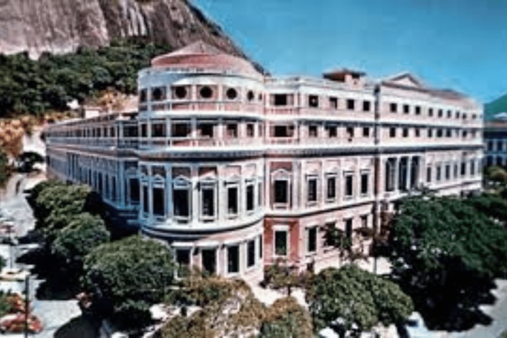 Faculdade de medicina praia vermelha RJ