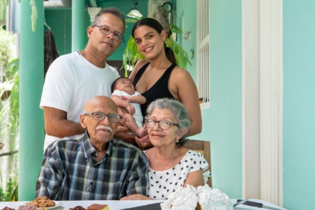 idosos e filhos maiores no plano de saúde.