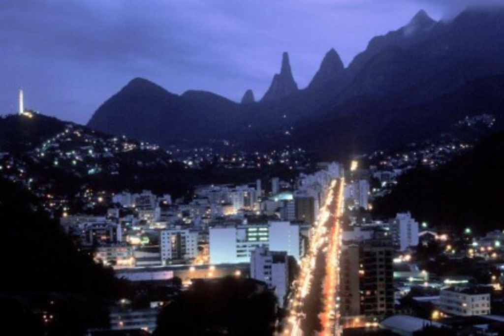 Anoitecer em Teresópolis RJ.