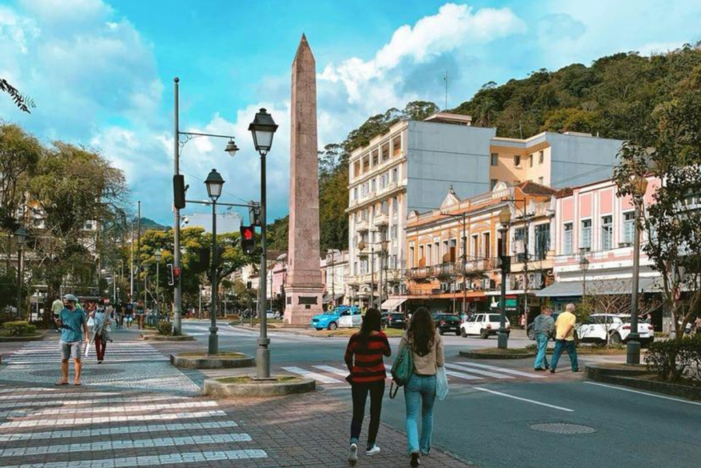 Credenciados da Amil Saúde no centro de Petrópolis.
