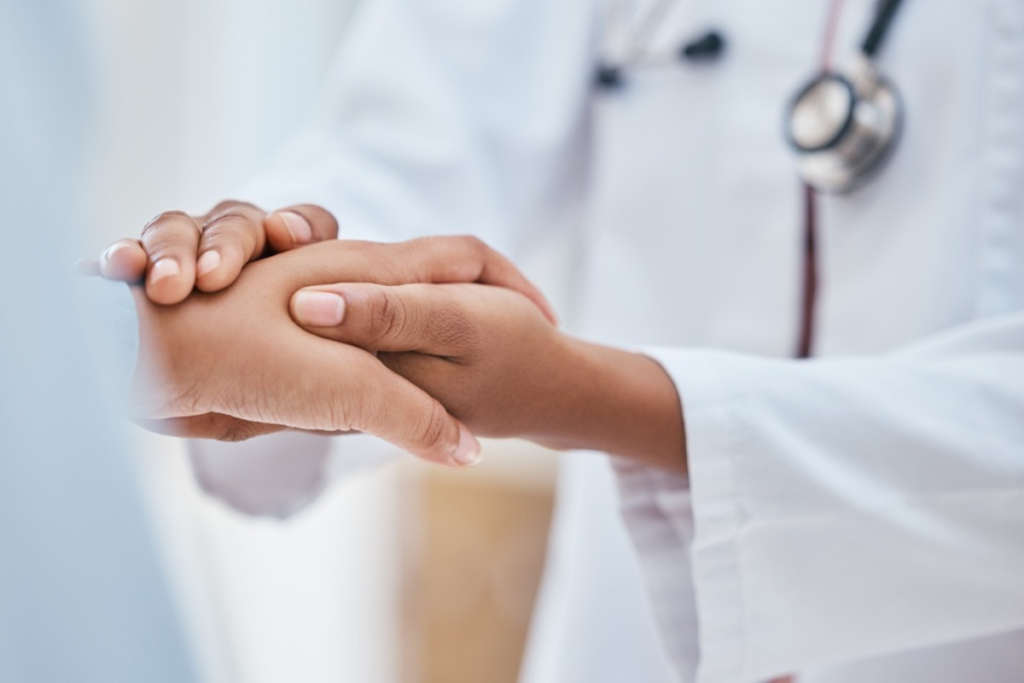 Paciente acolhido pelo médico.