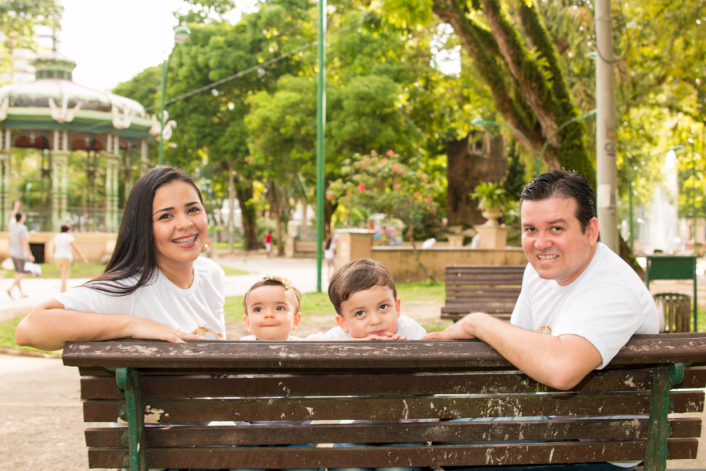 Família incluída no Plano Empresarial de saúde.