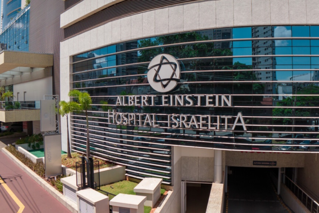 Hospital Credenciado Amil Albert Eisnten.