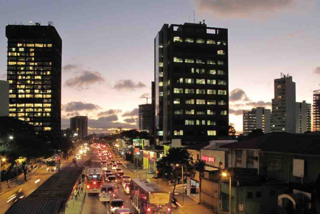 Empresários do bairro da Sé podem ter Amil saúde.