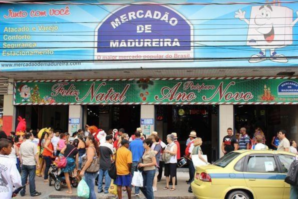 Comerciantes de Madureira com Amil.