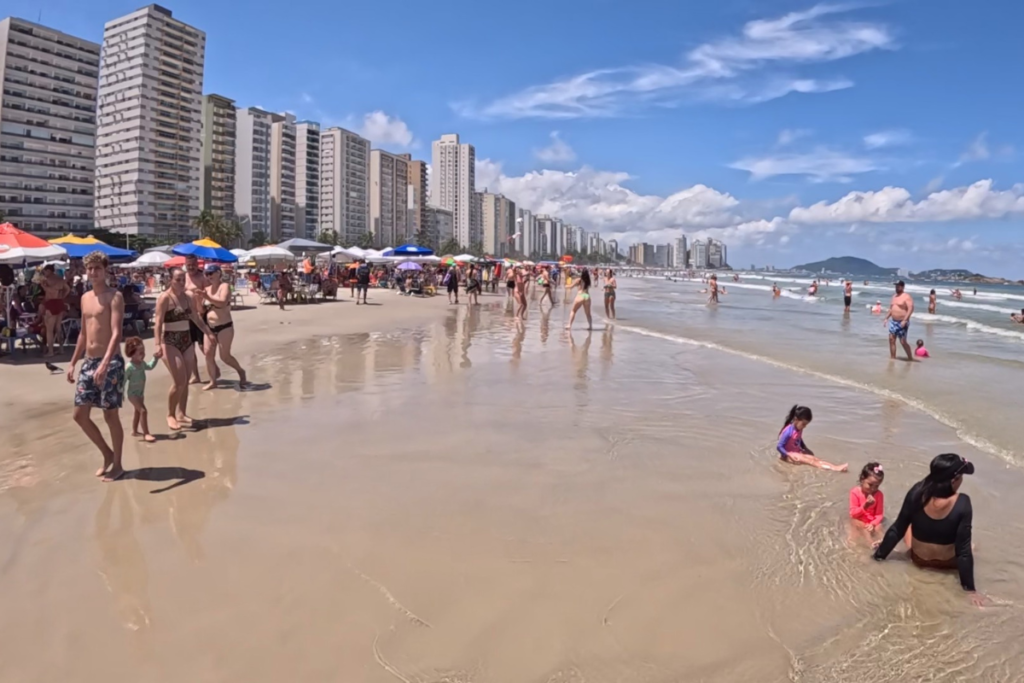 Empresários do Guarujá com AMIL saúde.