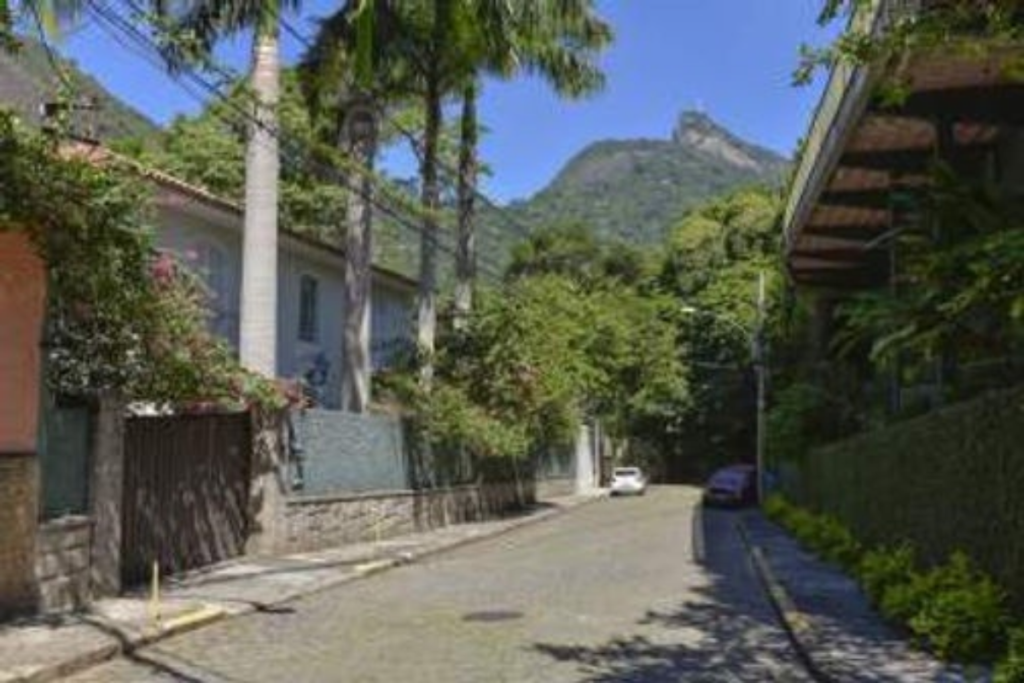 Corretor Habilitado AMIL no Cosme Velho RJ.